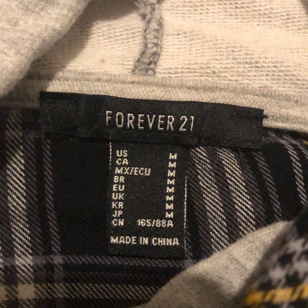 Flannel - Picture 2 of 3